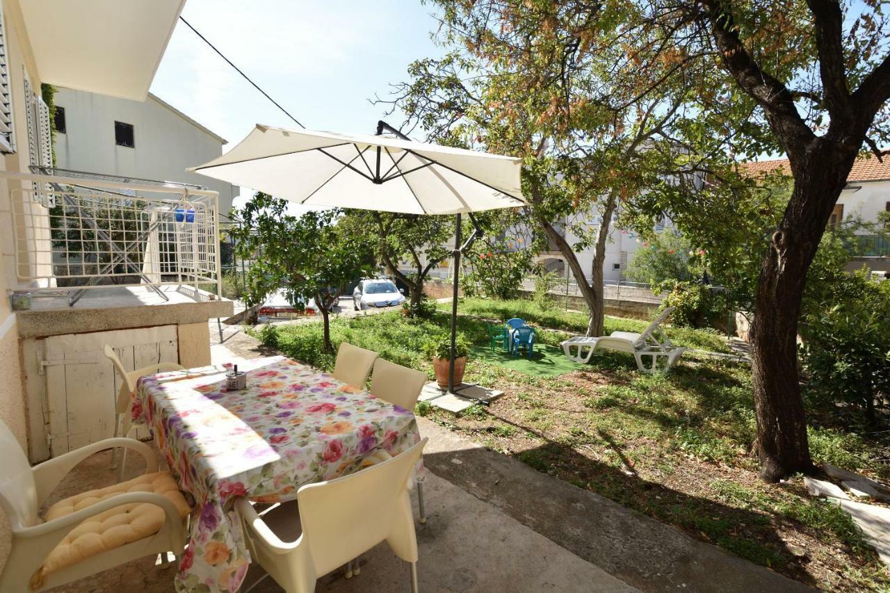 Apartments Dragica Primosten Exterior photo